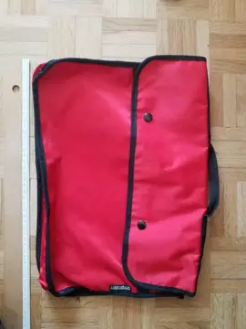 pochette avec anse