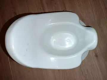 Équipement bébé toilettes