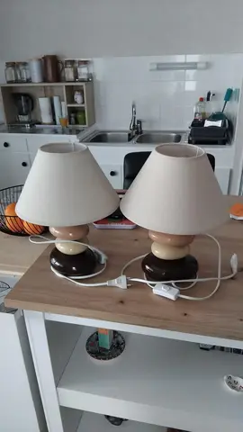 2 lampes de chevet