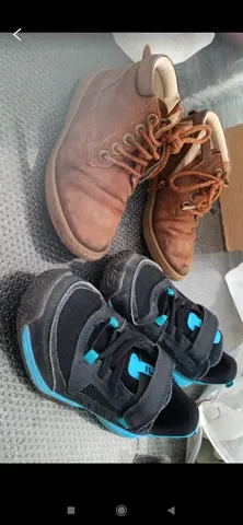 Bottines Kickers et baskets Artengo Pointure 30