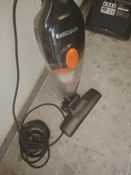 Aspirateur balai filaire