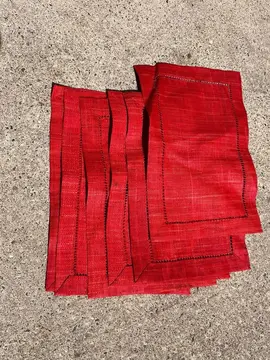 lot de sets de table rouges