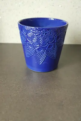 Cache pot