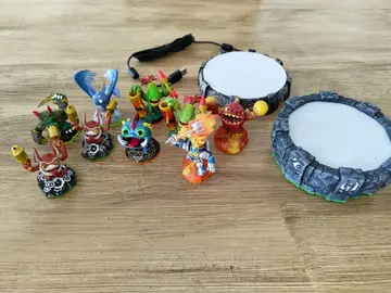 Lot Skylanders