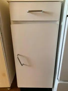 Petit meuble de cuisine ou de salle de bain