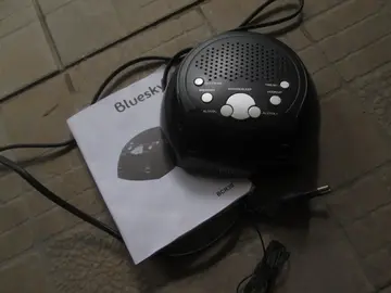 RADIO REVEIL ALARME BLUESKY