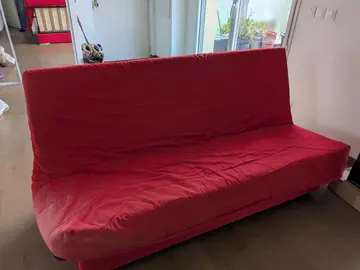 canapé clic clac rouge