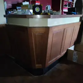 bar