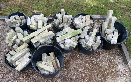 lot de pierres à empiler pour muret