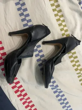 chaussures à talons noires
