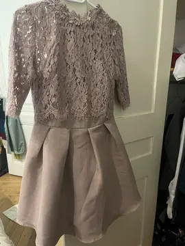 jolie robe dentelle