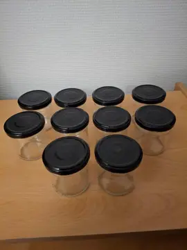 Lot 12 petit pots vide en verre avec couvercle