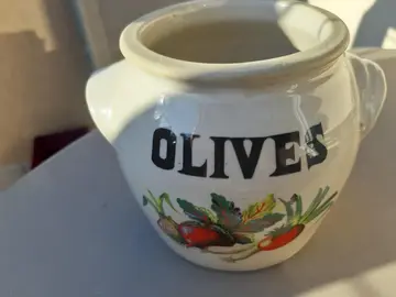 Pot à olives