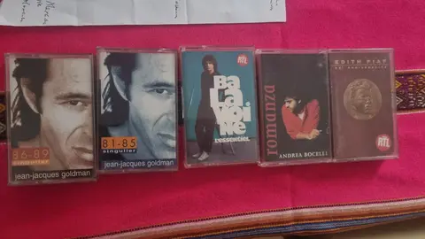 don K7 audio Balavoine, Goldman, Piaf et Bocelli