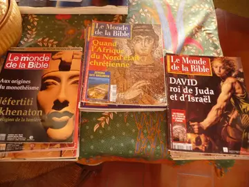 Lot de magazines : Le Monde de la Bible