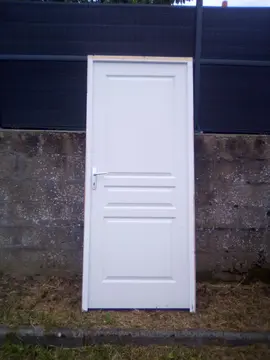 Porte blanche