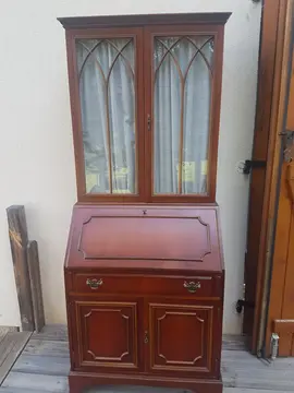 secrétaire ancien