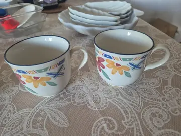 2 tasses