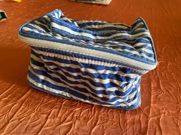 Mini-vanity