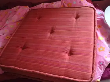 pouf 93X93