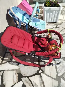 trotteur, chaise, réhausseur pour voiture, pot