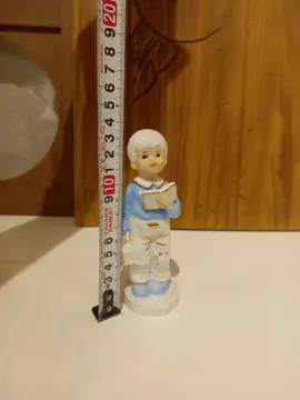 figurine enfant en ceramique