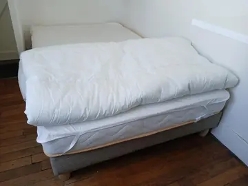 lit, sommier et matelas