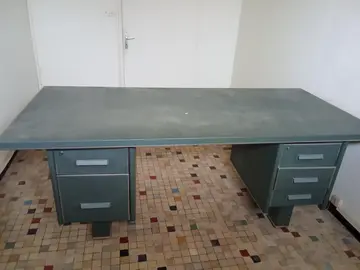 Bureau encien