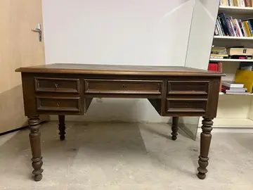 Bureau ancien en bois mssif