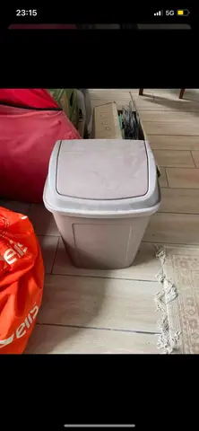 petite poubelle