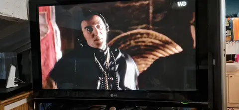 télévision 108 cm