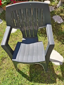 fauteuil de jardin vert