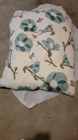 gros pouf à billes