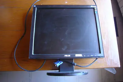 ecran-PC clavier et cables