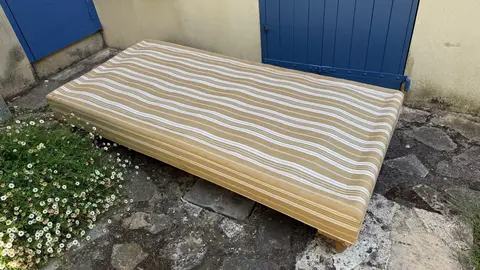 Sommier tapissier et matelas