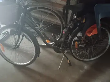 vélo adulte noir
