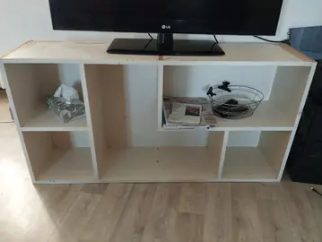 étagère en bois