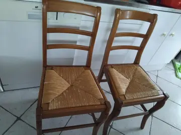 2 chaises en paille