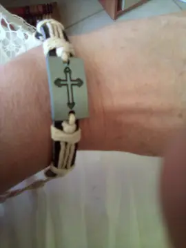 bracelet cuir, ficelle, métal