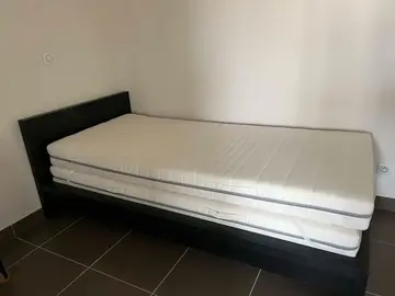 Lit IKEA 90 x 200