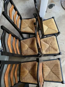 6 chaises en bois