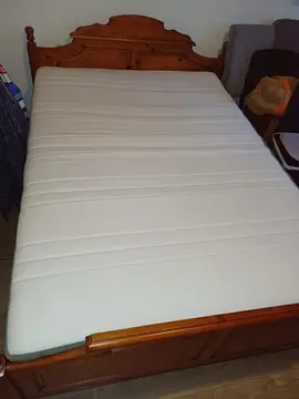 donne lit sans matelas