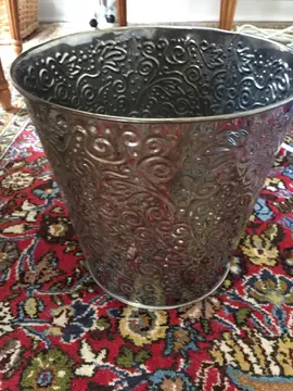 Cache pot