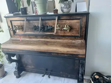 piano droit