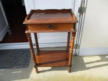 Table de chevet