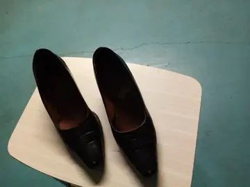 Paire chaussures