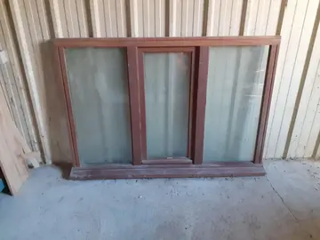 Fenêtre 3 vantaux bois exotique