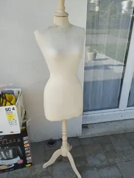 mannequin sur pied