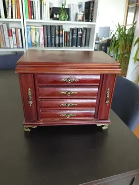 Boîte à bijoux vintage