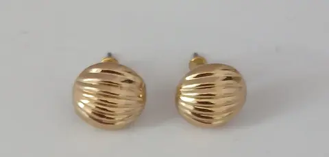 Boucles d'oreilles boules